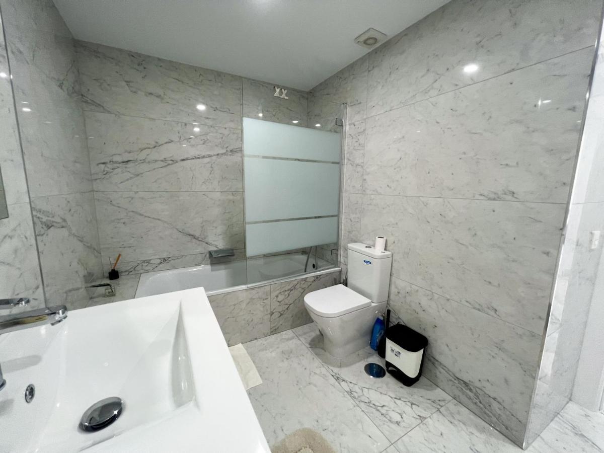 Luxury Three Bedroom Apartment At エステポナ エクステリア 写真