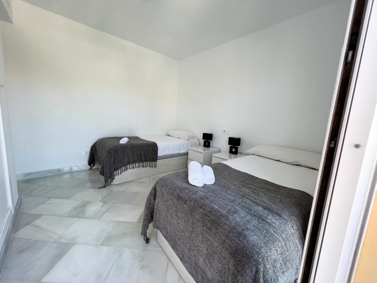 Luxury Three Bedroom Apartment At エステポナ エクステリア 写真